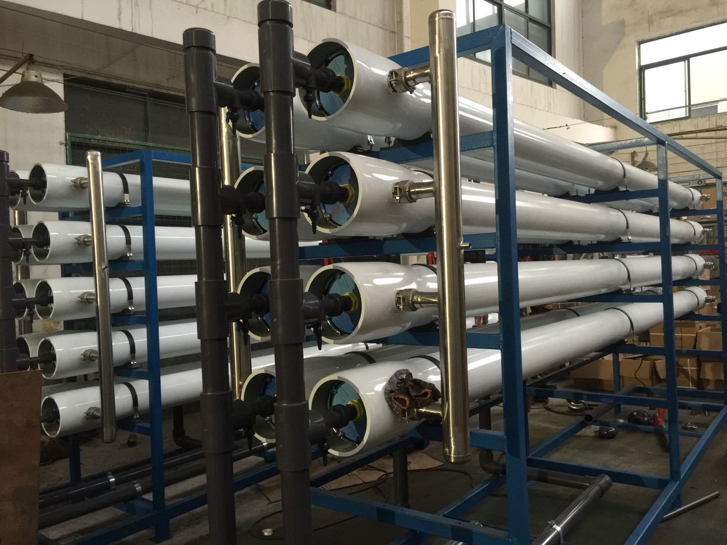 如何提高反滲透超純水設備的產(chǎn)水率？